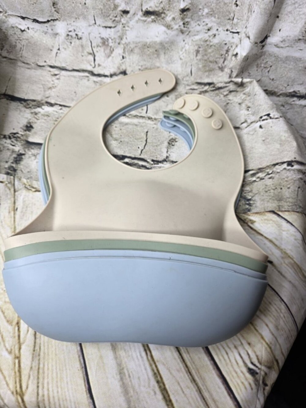 Set of 4 PandaEar Silicone Bib BPA Free, 100% Food Grade Tan Blue Green
